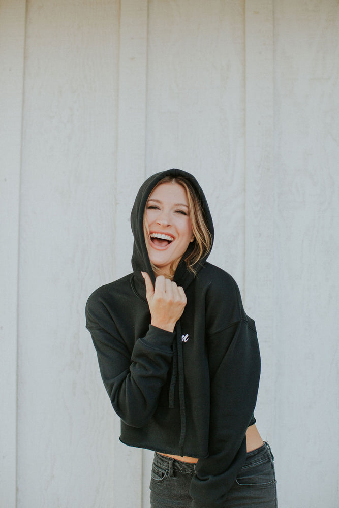 ‘Benison’ Cropped Fleece Hoodie